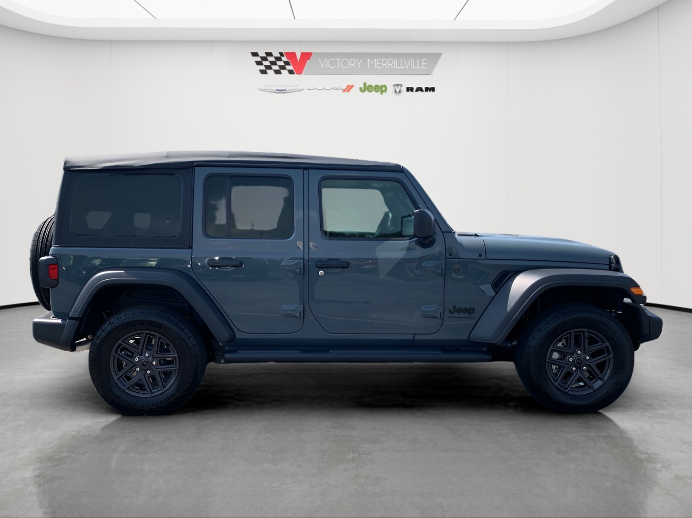2025 Jeep Wrangler Sport S photo 6