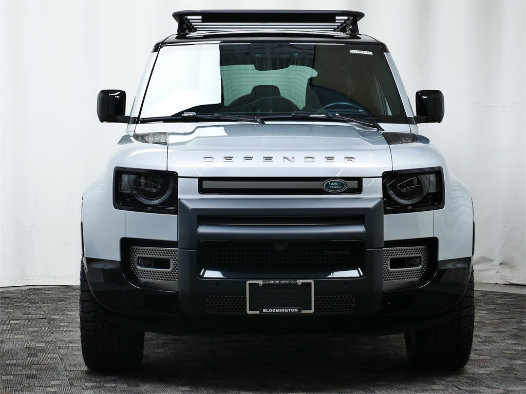 2023 Land Rover Defender 110 X-Dynamic SE photo 10