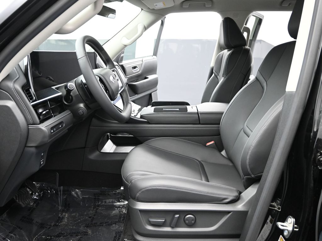 2025 Infiniti QX80 Pure photo 12