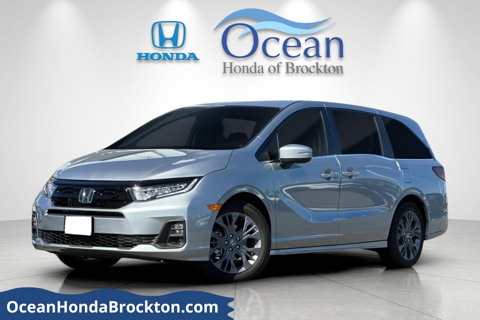 2026 Honda Odyssey Touring's photo
