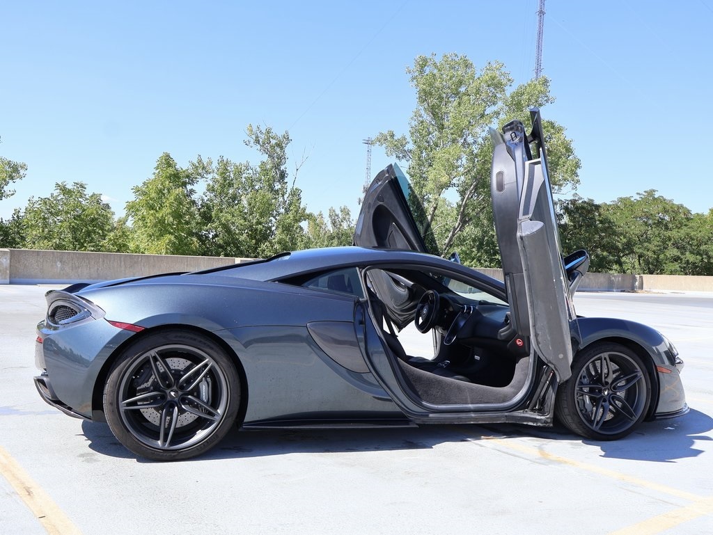 2019 Mclaren 570S photo 27