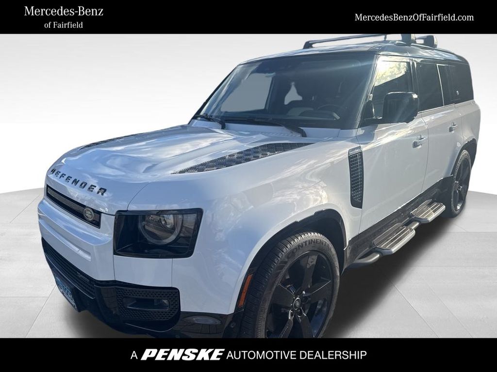 2023 Land Rover Defender X-Dynamic SE's photo