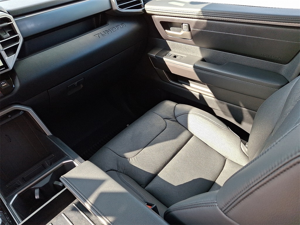 2023 Toyota Tundra SR5 photo 16