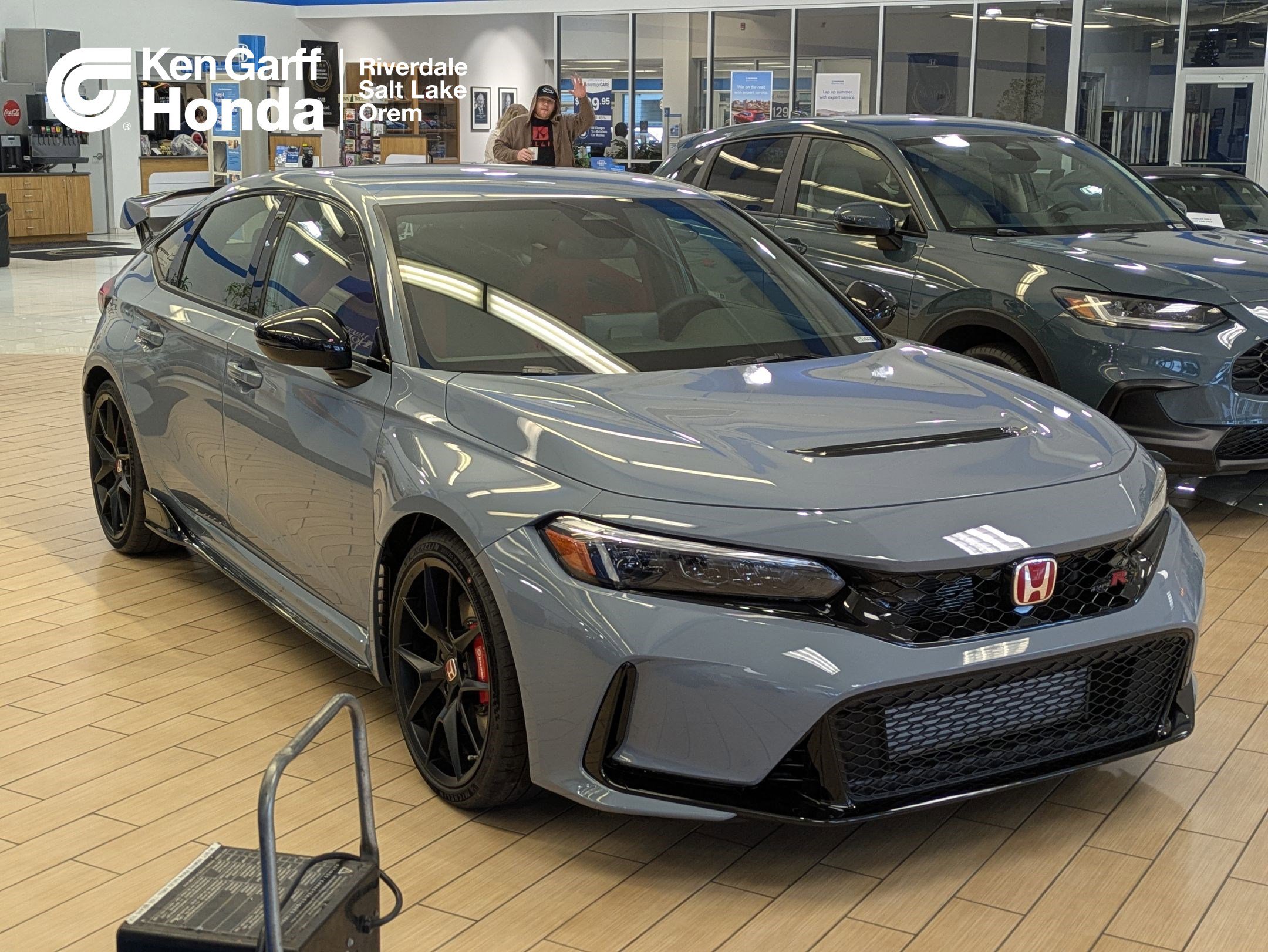 2025 Honda Civic Hatchback Type-R's photo