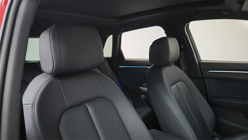 2022 Audi Q3 S line Premium Plus photo 10