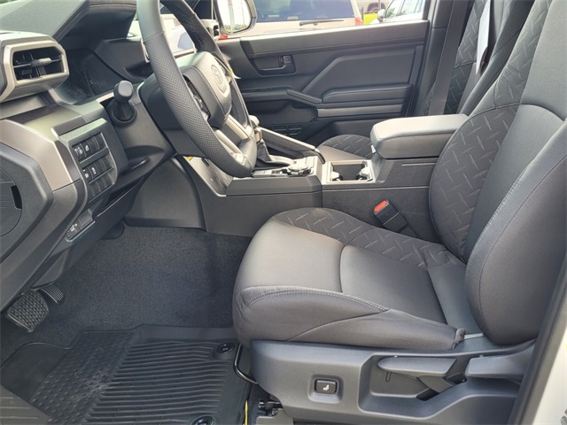 2025 Toyota Tacoma SR5 4x4 Double Cab photo 5