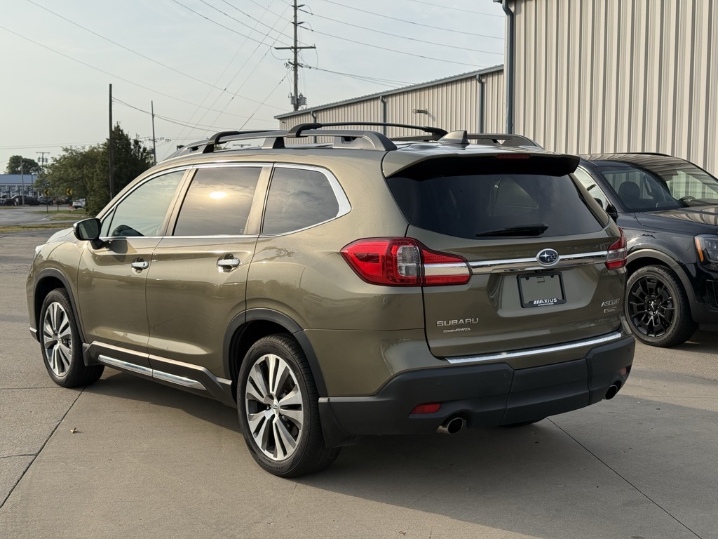 2022 Subaru Ascent Touring photo 5