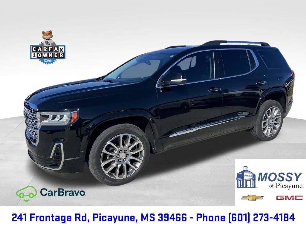 2023 GMC Acadia Denali's photo