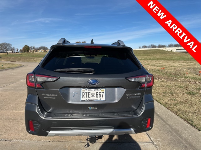 2021 Subaru Outback Touring XT photo 4