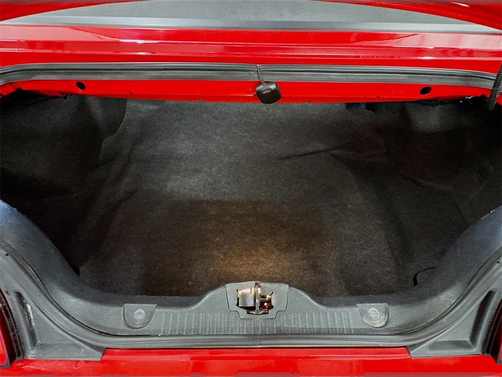 2014 Ford Mustang V6 photo 19