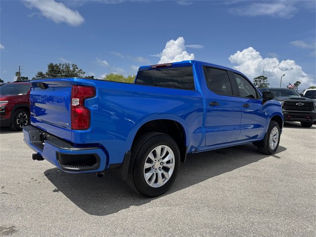2025 Chevrolet Silverado 1500 Custom photo 5