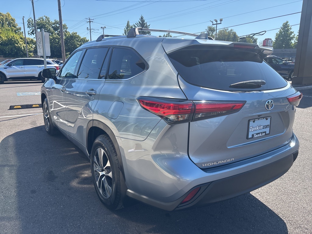 2021 Toyota Highlander Hybrid XLE photo 7