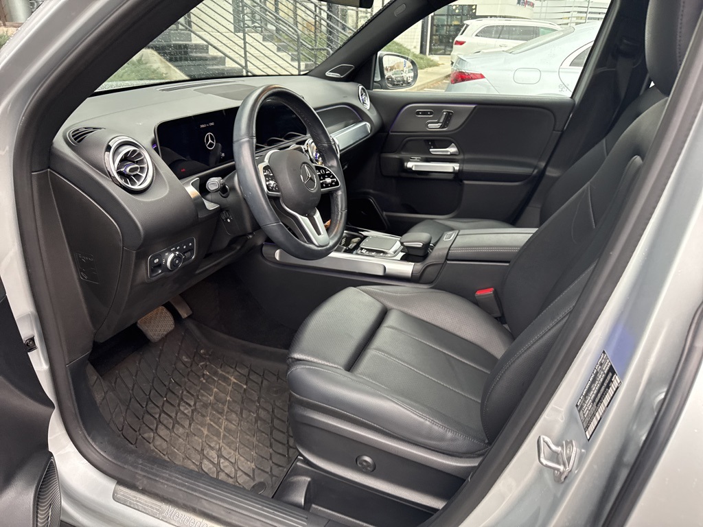 2021 Mercedes Benz GLB 250 4MATIC photo 3
