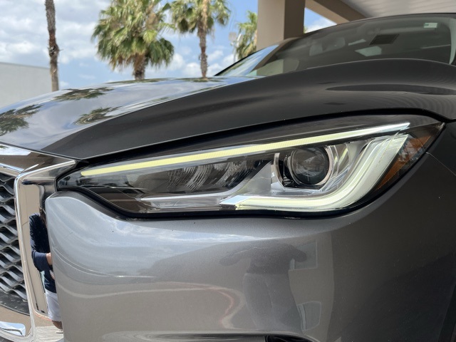 2022 Infiniti QX50 Essential photo 10