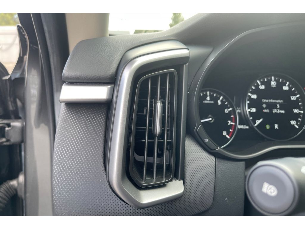 2024 Mazda CX-50 2.5 S Preferred photo 24