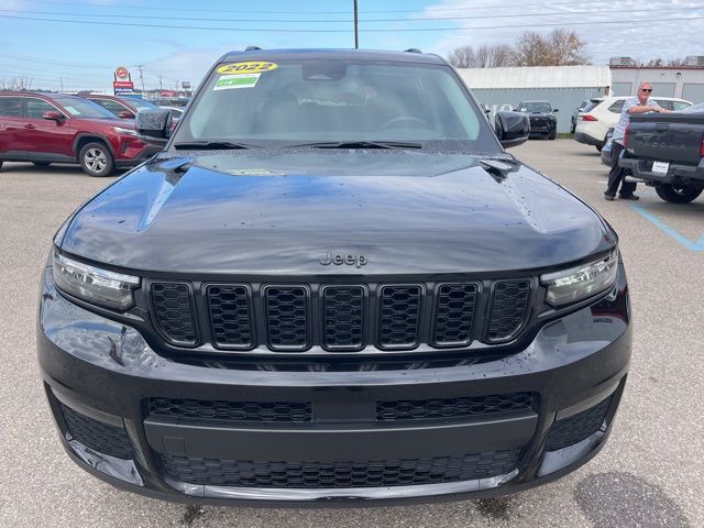 2022 Jeep Grand Cherokee Limited photo 2