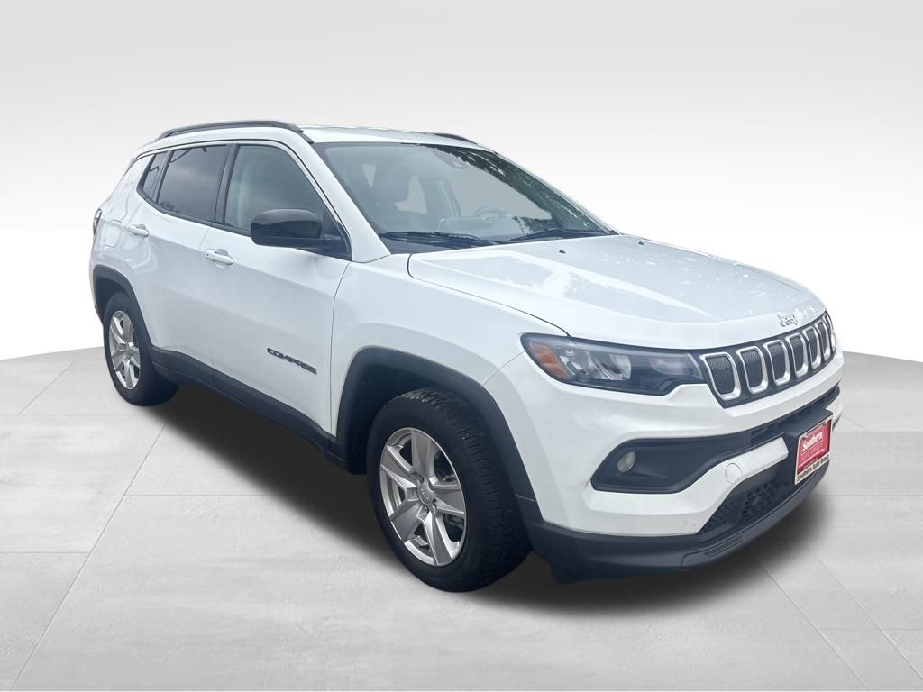 2022 Jeep Compass Latitude photo 7