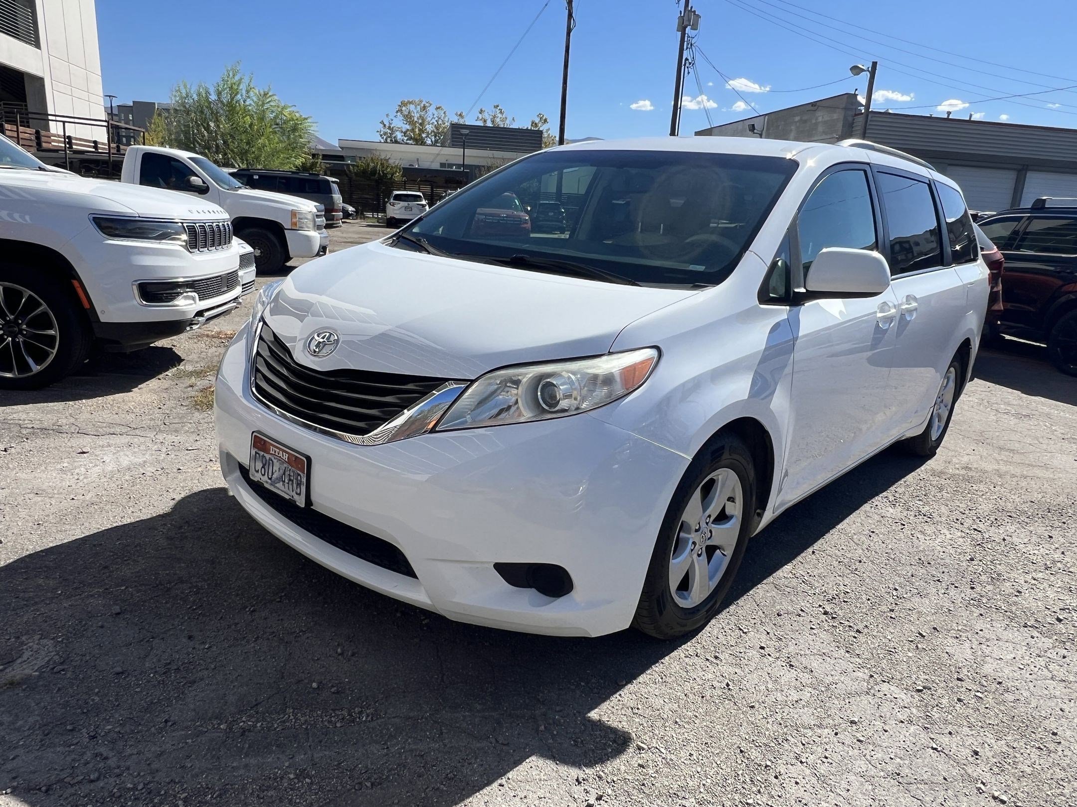 2012 Toyota Sienna LE photo 7