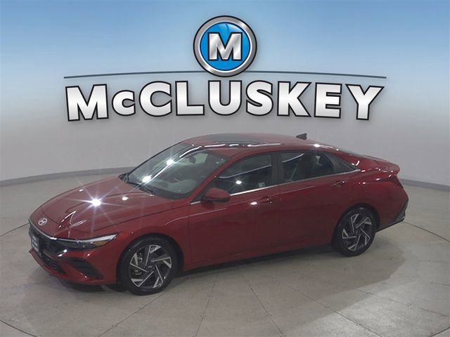 2025 Hyundai Elantra SEL's photo