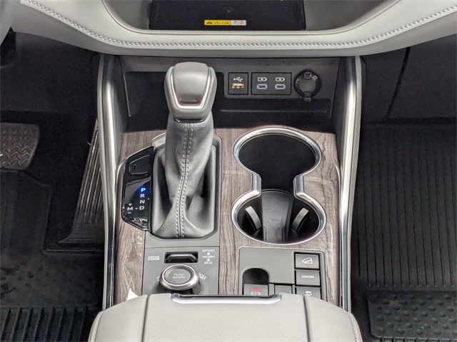 2024 Toyota Highlander Platinum photo 20