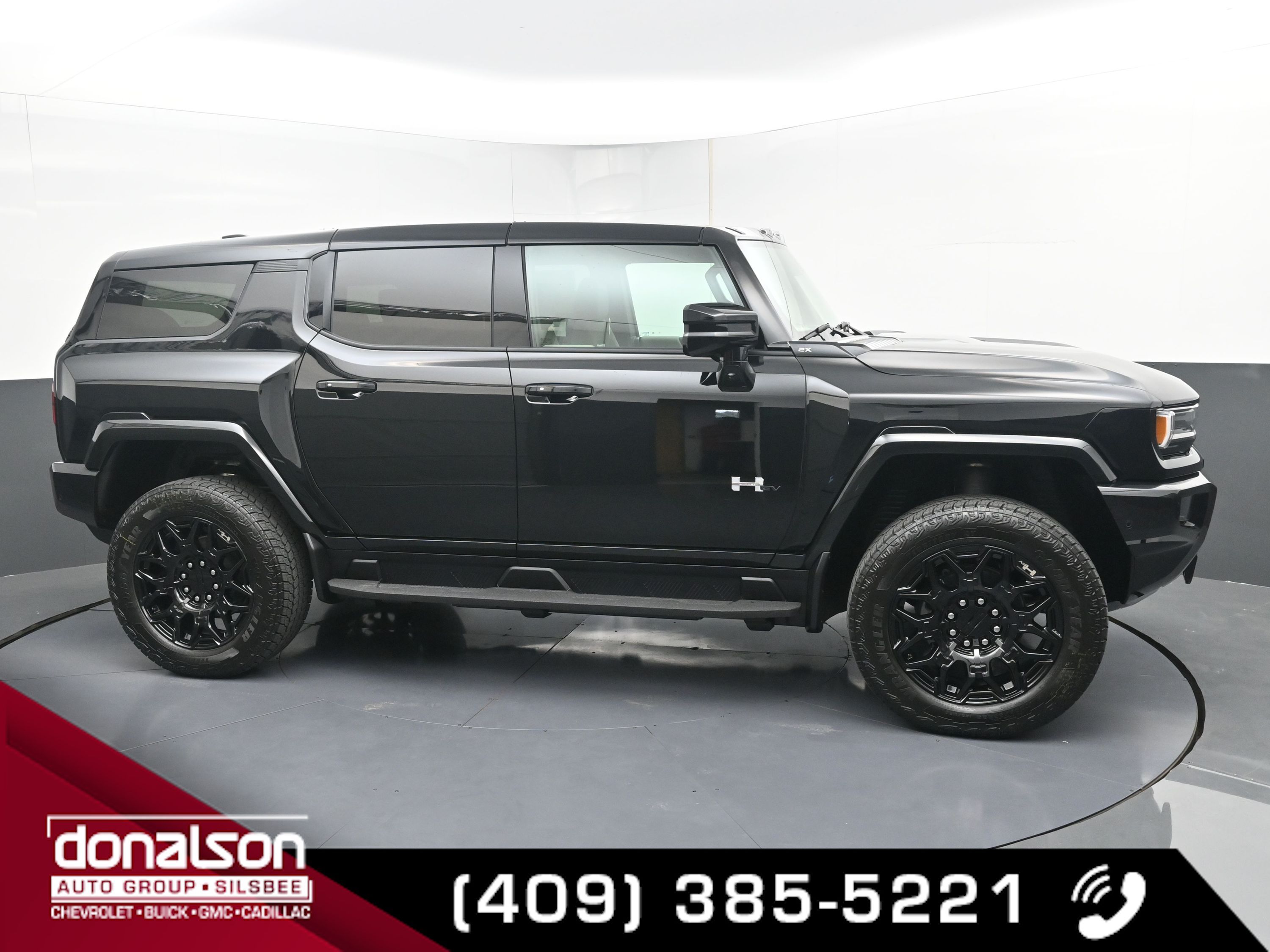 2026 GMC HUMMER EV 2X's photo