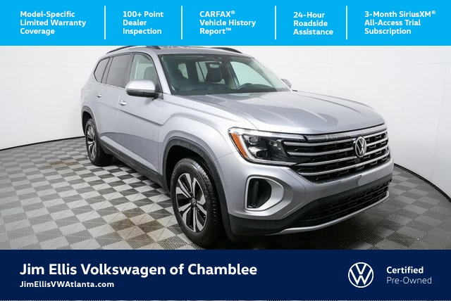2025 Volkswagen Atlas SE's photo