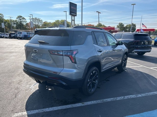 2026 Chevrolet Equinox RS photo 2