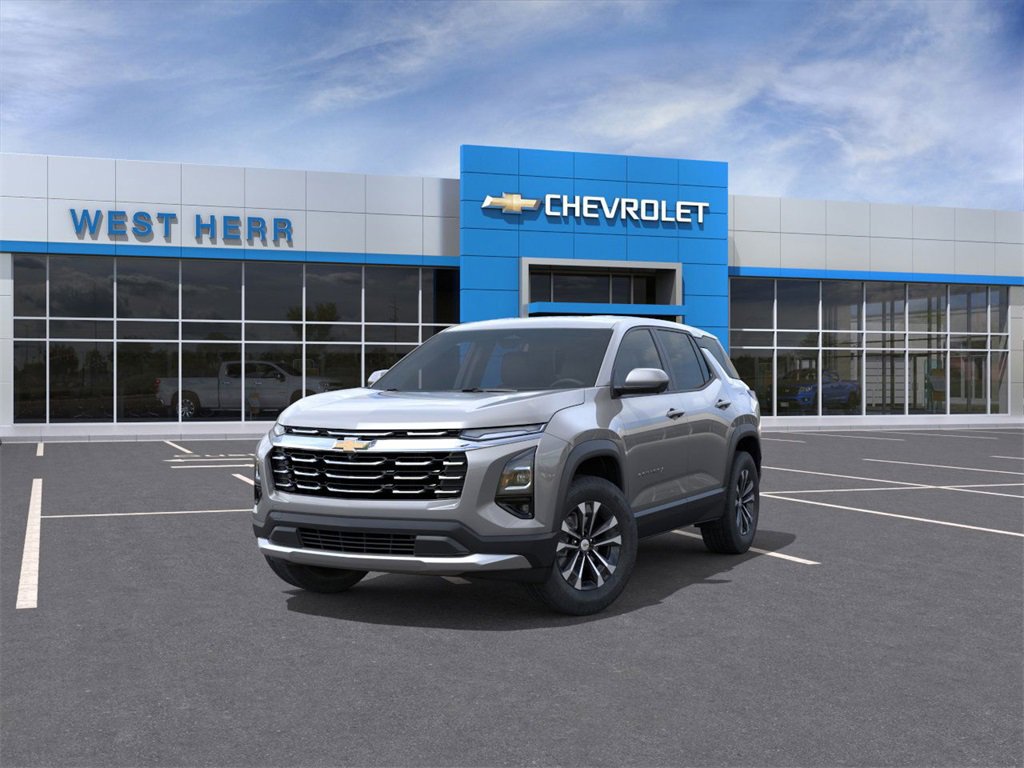 2026 Chevrolet Equinox LT photo 3