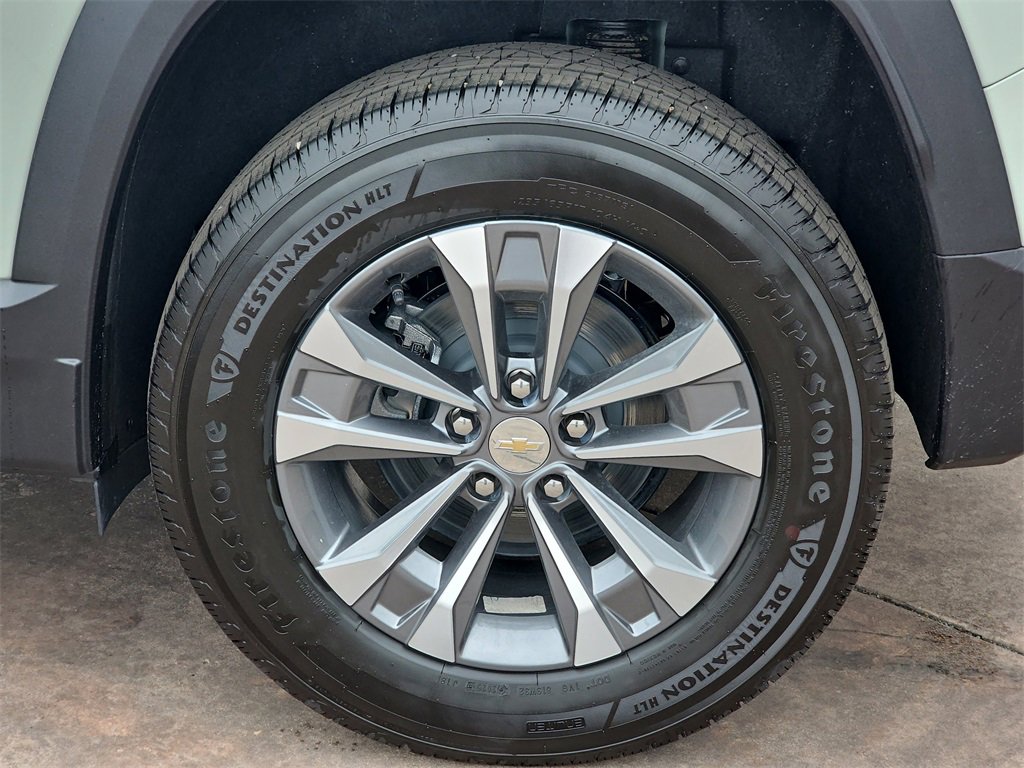 2026 Chevrolet Equinox LT photo 32