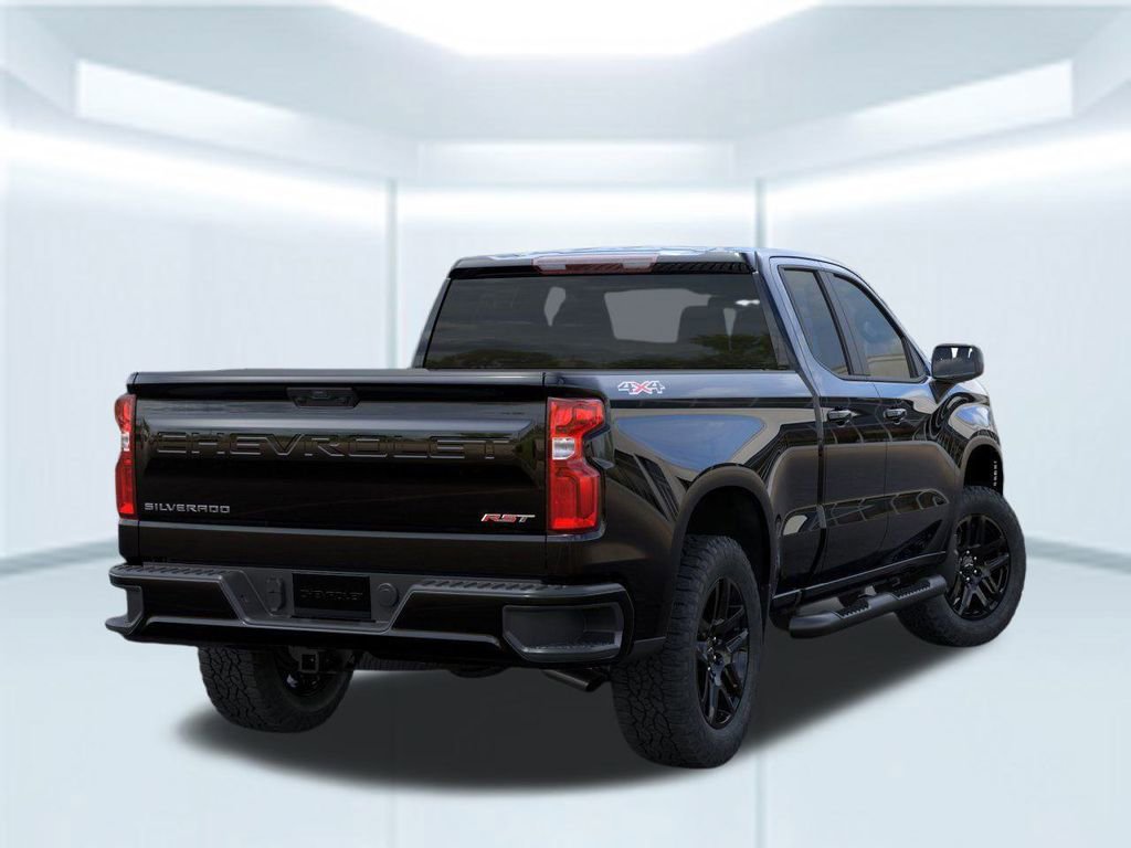 2026 Chevrolet Silverado 1500 RST photo 4
