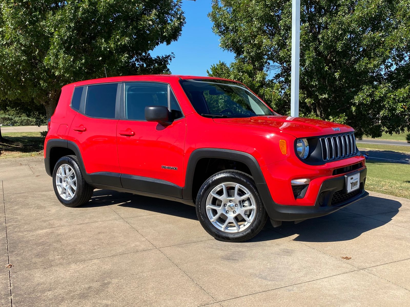 2023 Jeep Renegade Latitude's photo