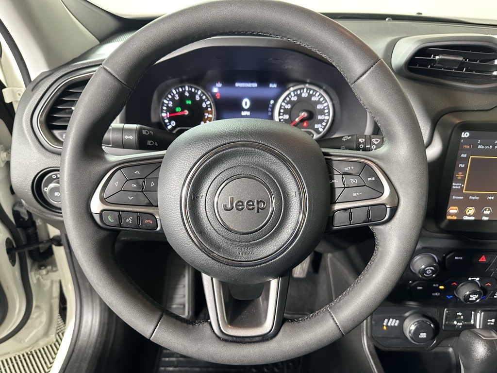 2022 Jeep Renegade Latitude photo 14