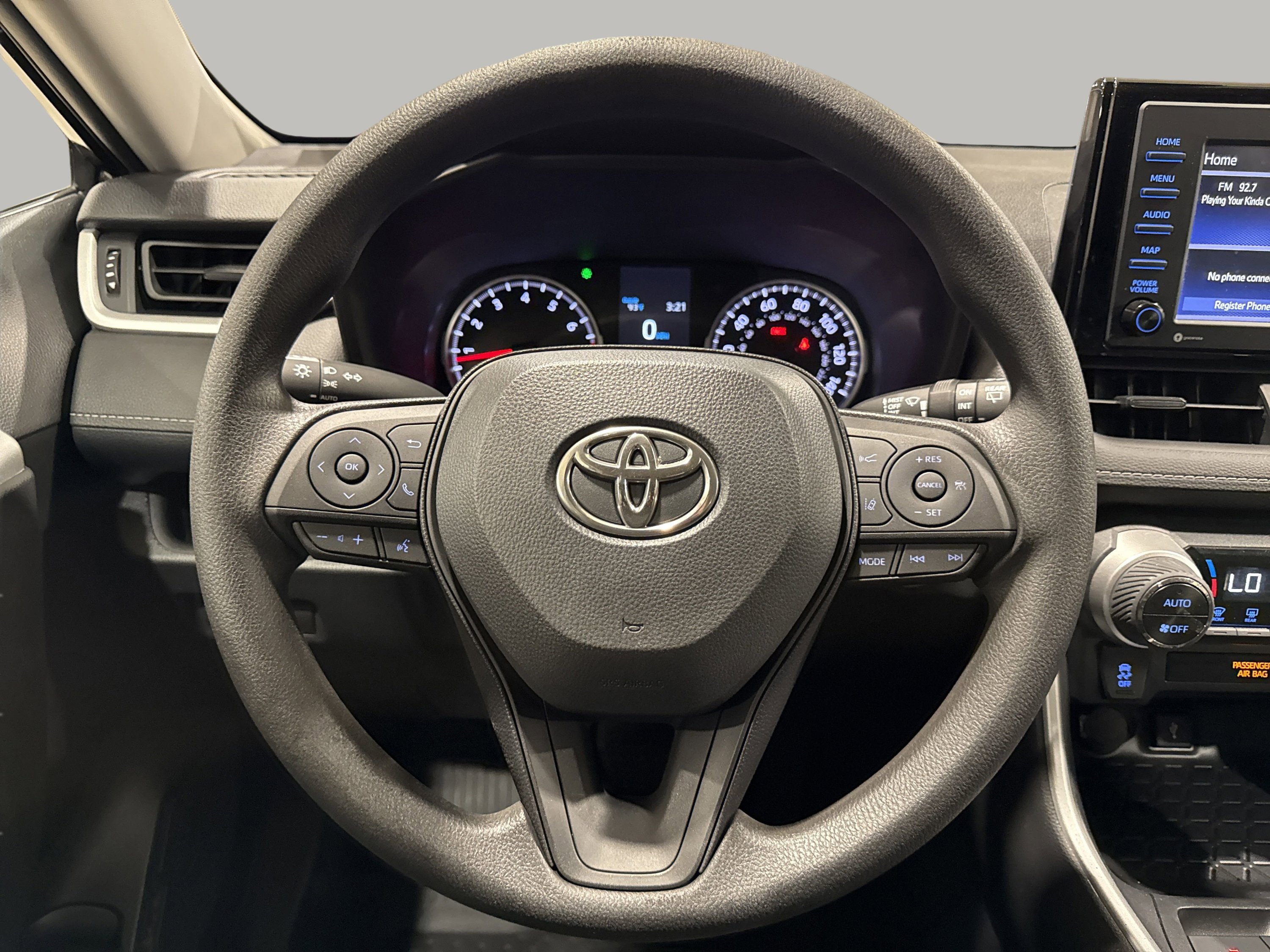2022 Toyota RAV4 XLE photo 14