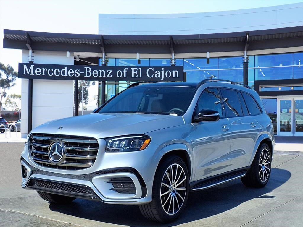 2026 Mercedes-Benz GLS Base's photo