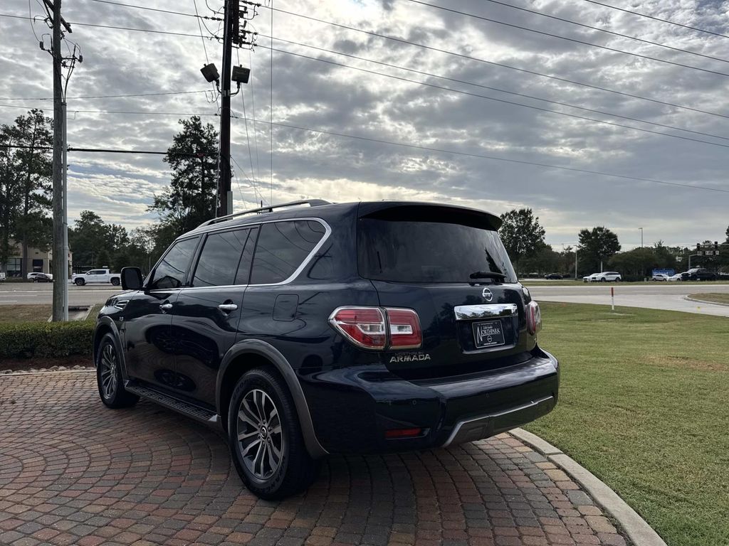 2019 Nissan Armada SL photo 4