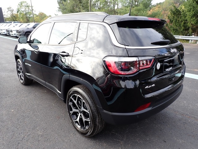 2026 Jeep Compass Limited photo 3