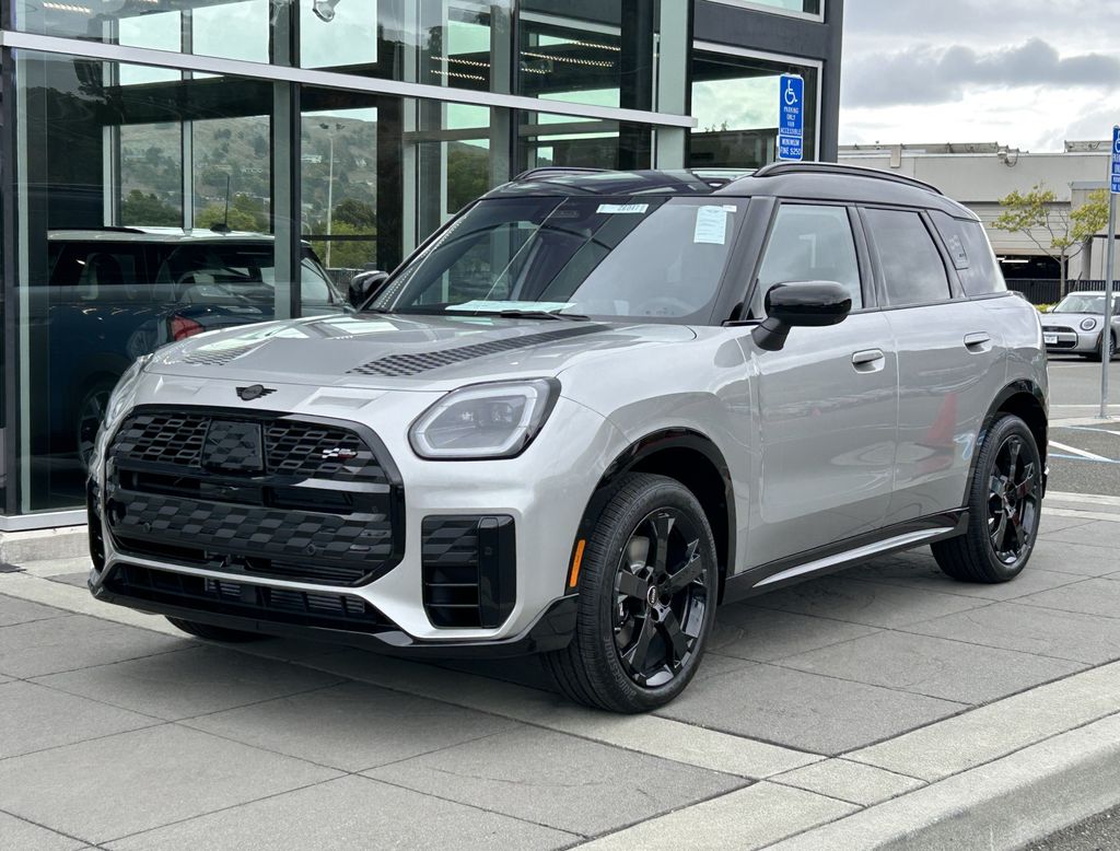 2026 MINI Countryman S's photo