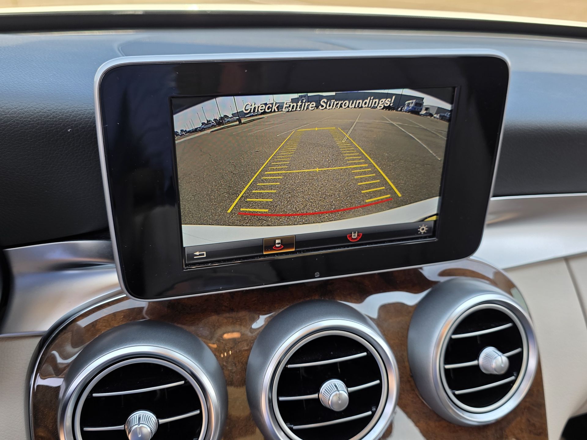 2016 Mercedes Benz C 300 photo 14