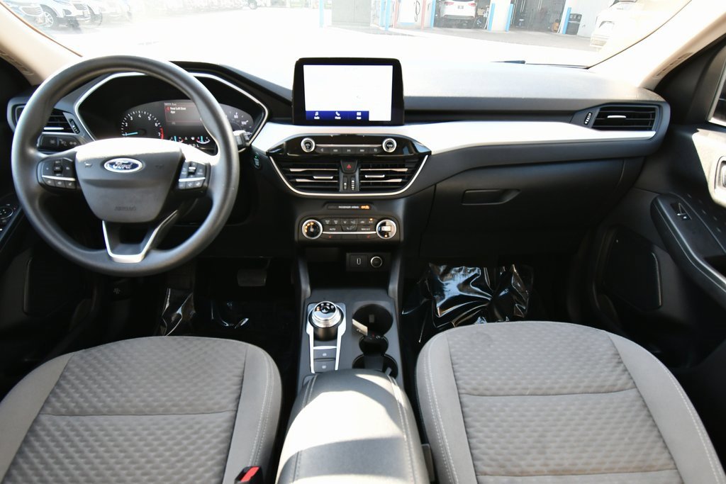 2020 Ford Escape SE photo 3