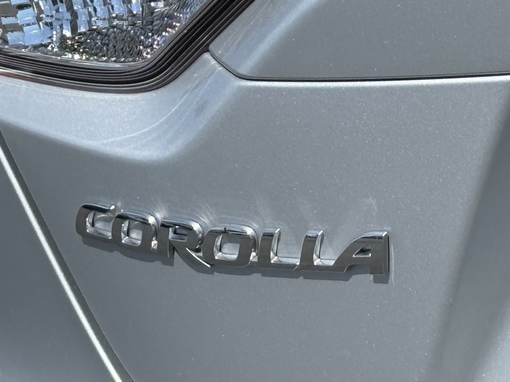 2024 Toyota Corolla LE photo 15