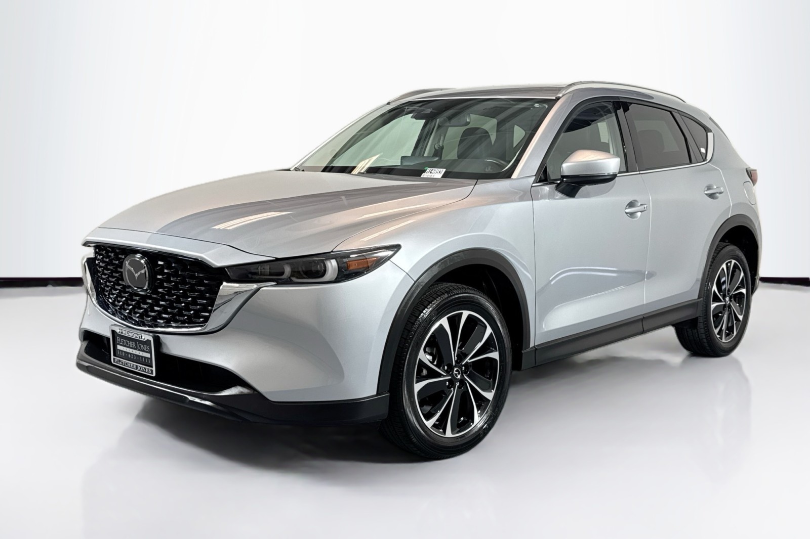 2022 Mazda CX-5 S Premium package