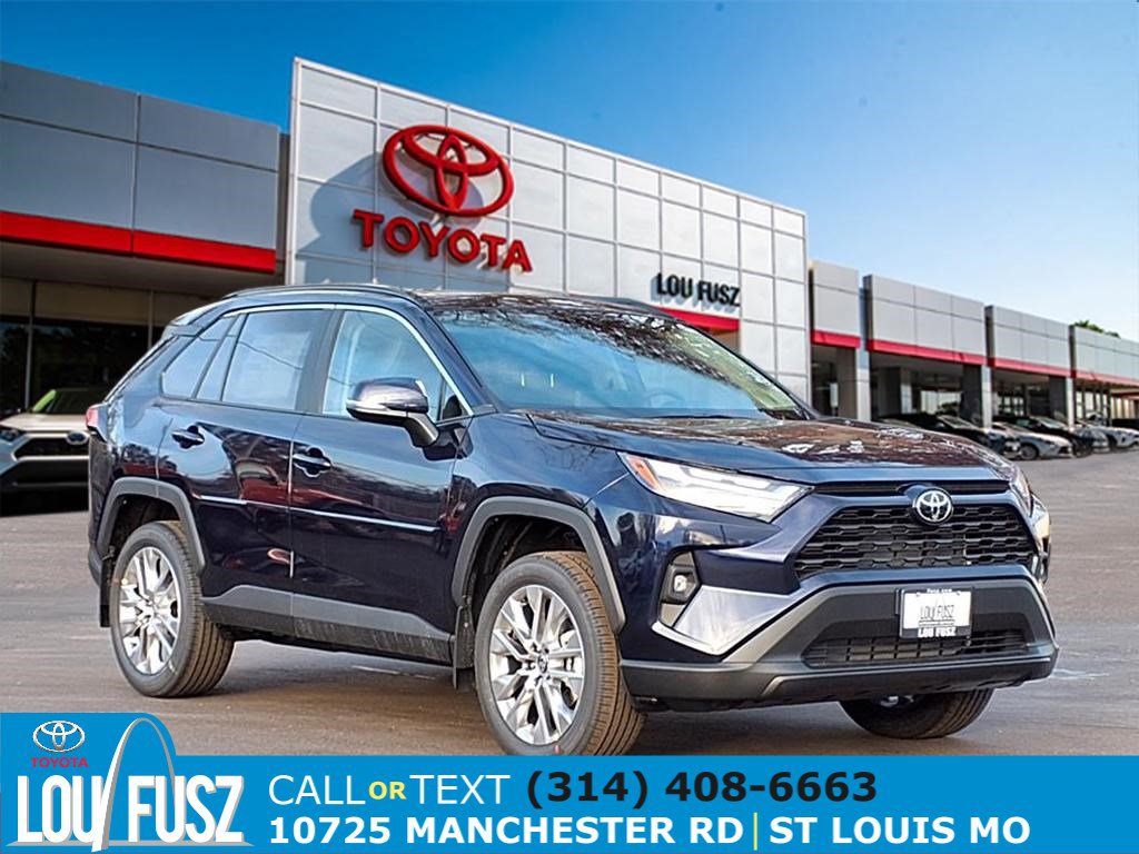 2025 Toyota RAV4 XLE Premium's photo