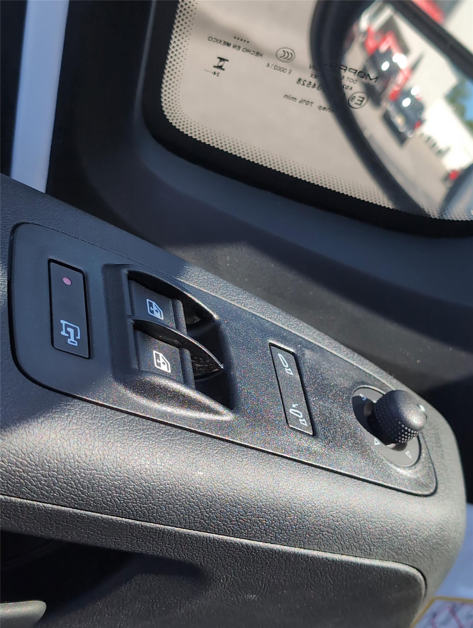 2025 Ram ProMaster 1500 photo 11