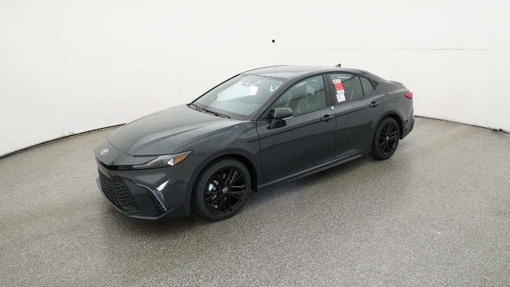 2026 Toyota Camry SE's photo