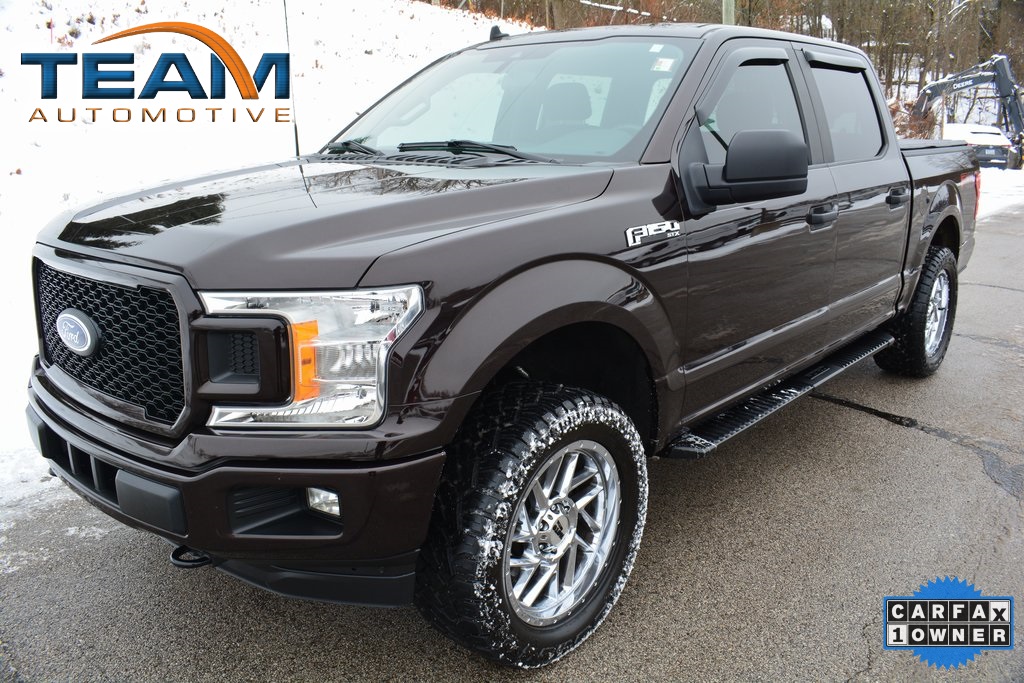 2020 Ford F-150 XL's photo