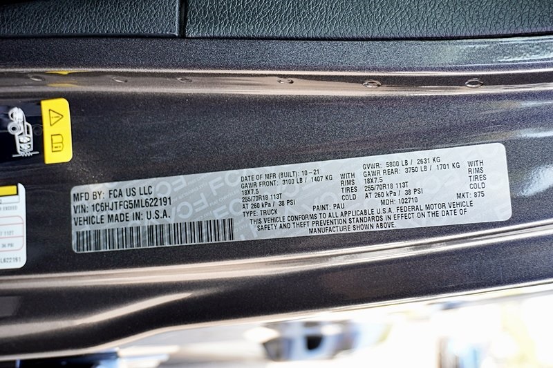 Certified Used 2021 Gray Jeep Overland image 35