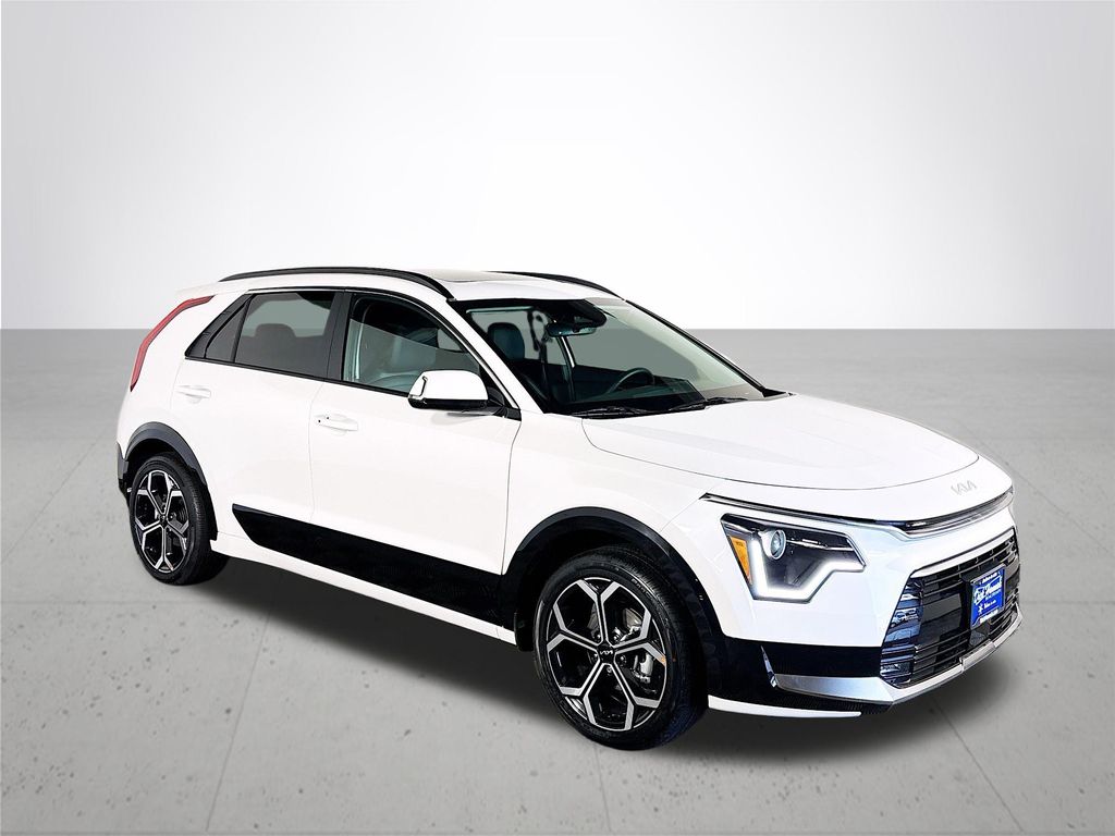 2025 Kia Niro EX Touring photo 4