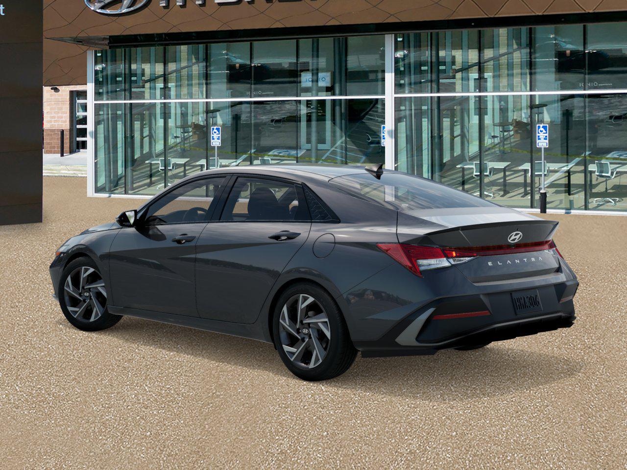 2025 Hyundai Elantra SEL Sport photo 4