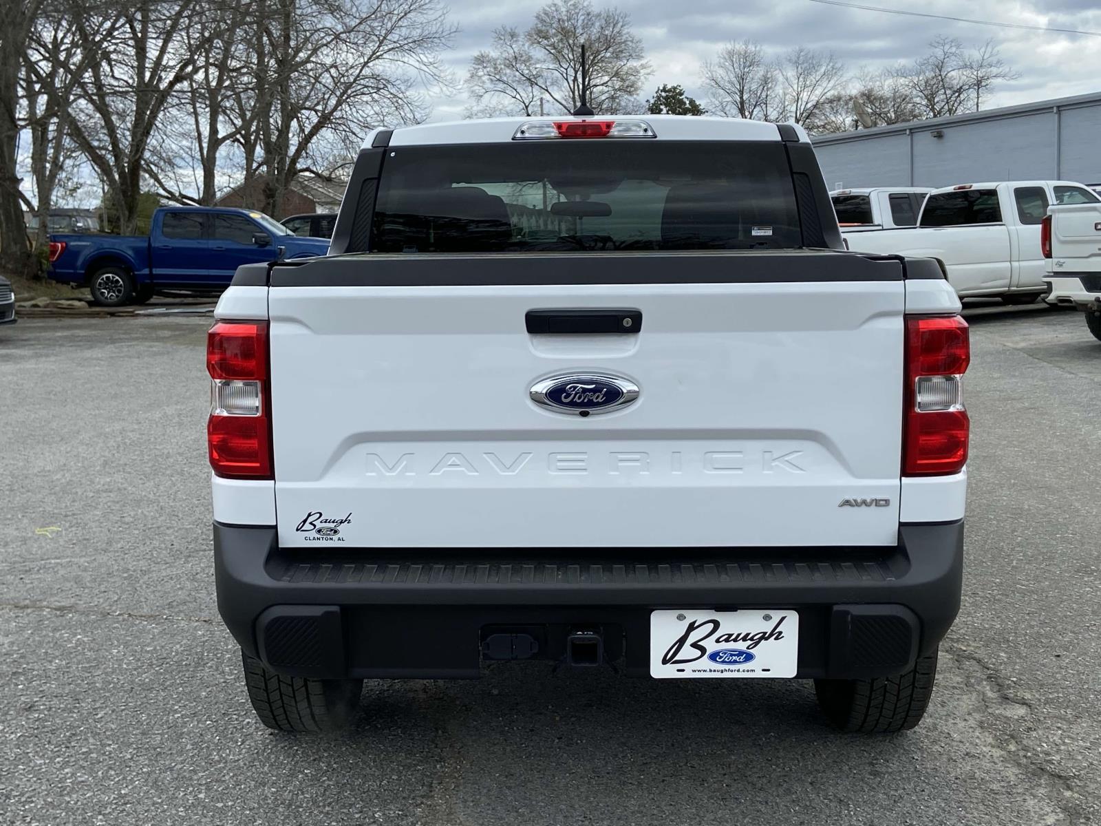 2023 Ford Maverick XLT photo 3