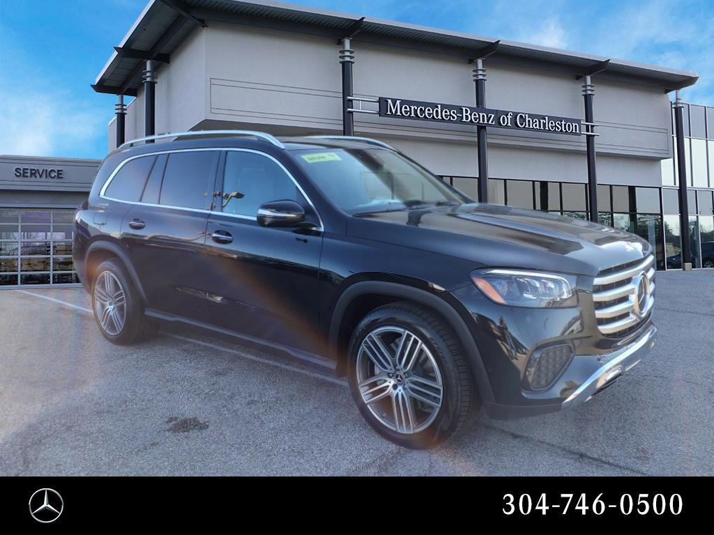 2025 Mercedes-Benz GLS Base's photo